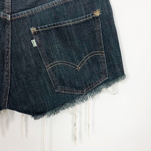 Levi’s Eco Vintage Distressed Cut offs 32 - Picture 4 of 8